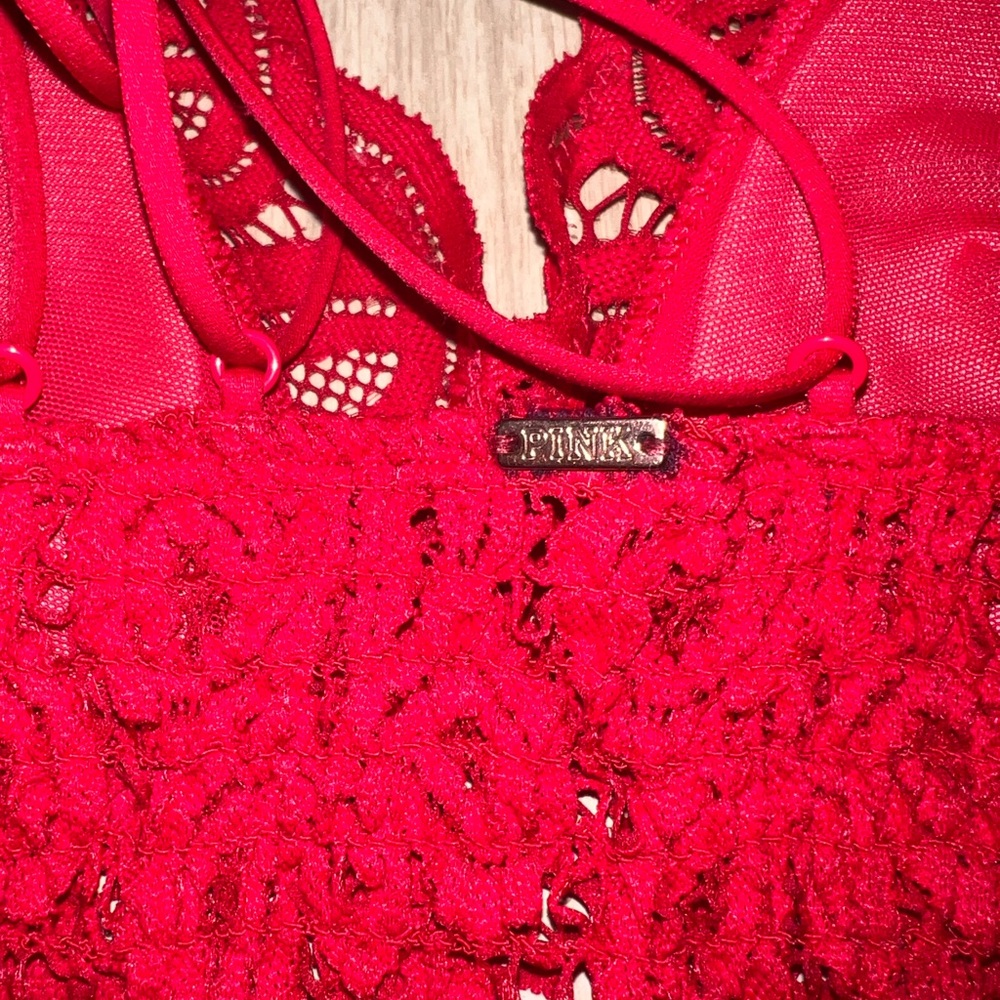 PINK Victoria's Secret Red Lace Bralette Small - Picture 2 of 3